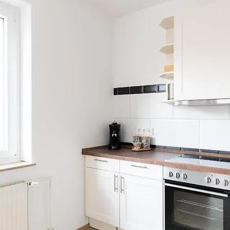West35 Mit Balkon In Duisburg-duissern דירה *