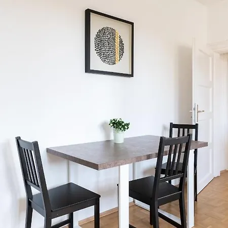 West35 Mit Balkon In Duisburg-duissern *